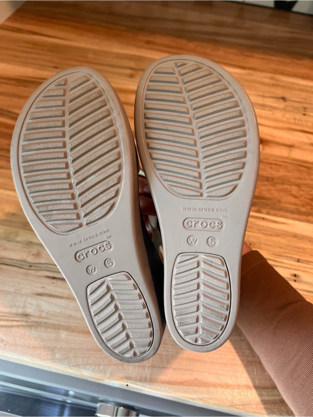 Crocs Brooklyn High Wedge Sandals Bone Taupe LiteRide Comfort Platform Women’s 5 - Picture 9 of 10